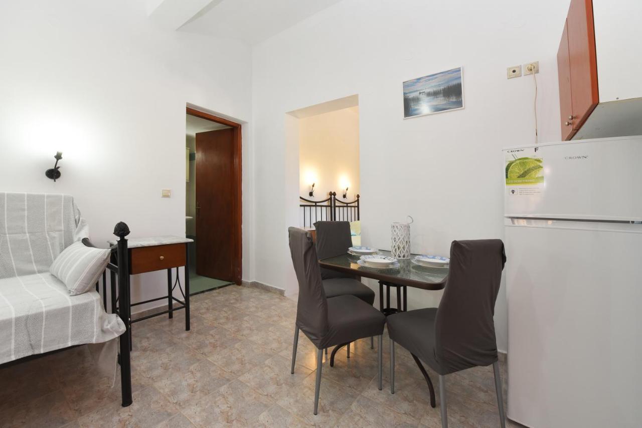 Klotho Apartman Poszidonía Kültér fotó