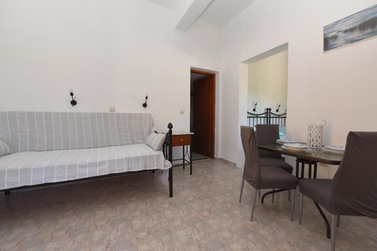 Klotho Apartman Poszidonía Kültér fotó